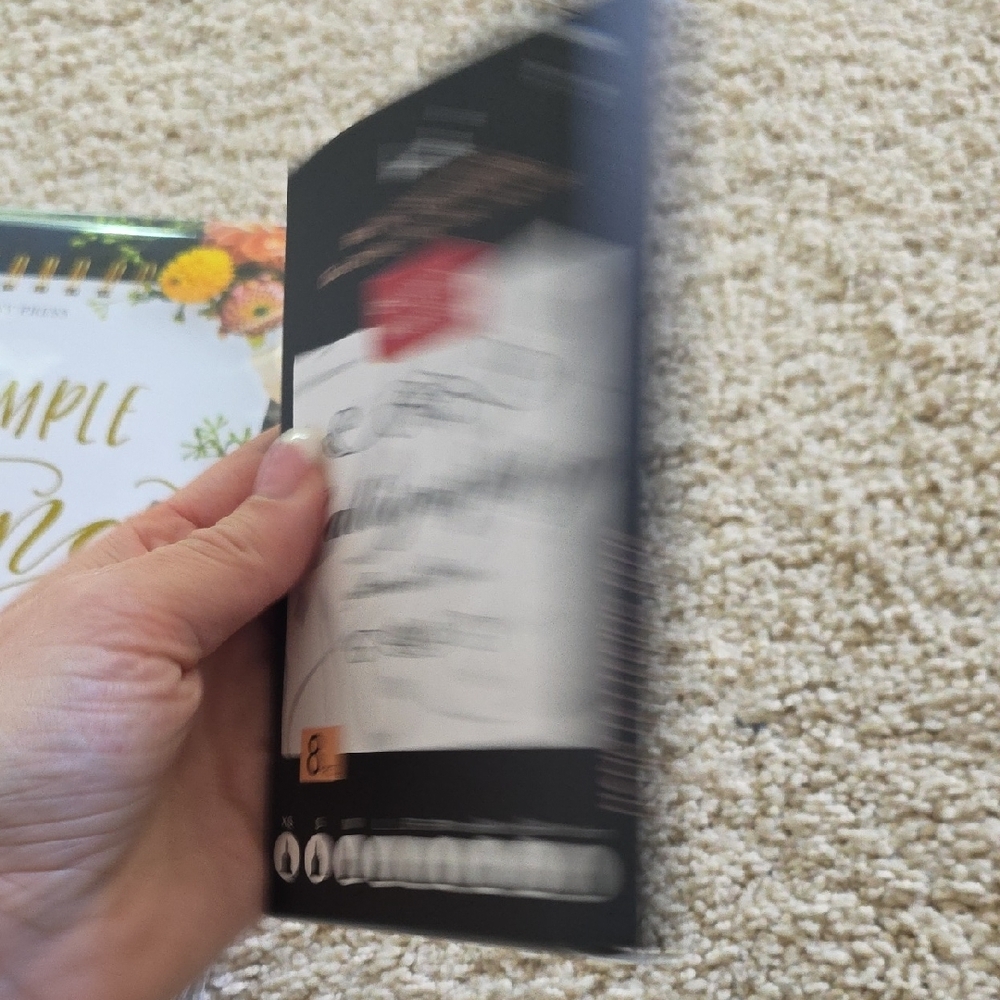 Pretty Simple Lettering Book and Calligraphy Set Brand NEW - Picture 4 of 7